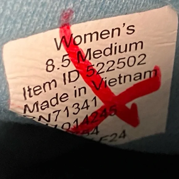 L.L. Bean Women’s Size 8.5 M Storm Chaser 6 Waterproof Slip On Shoes Iron Navy - Picture 12 of 12